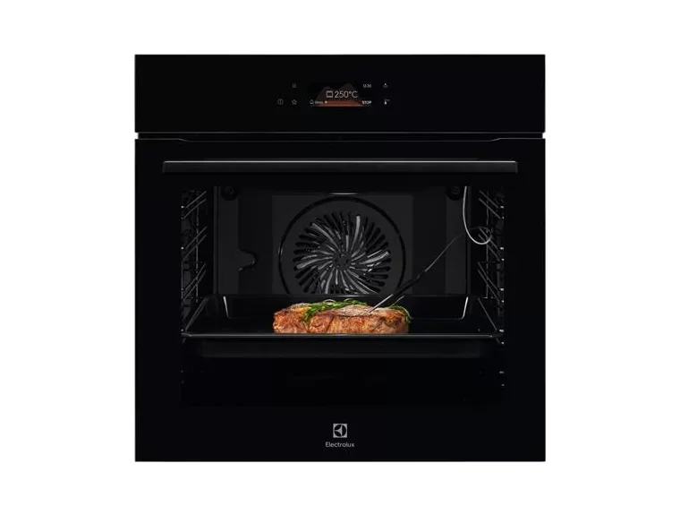 Electrolux800 SENSE SenseCook KOEBP39Z Ověřený