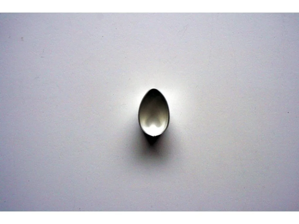 Cenově Výhodný vykr. 0558 Vajíčko-střed, 2cm