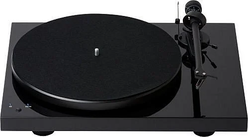 Značkový Pro-Ject Debut RecordMaster Piano + OM5e