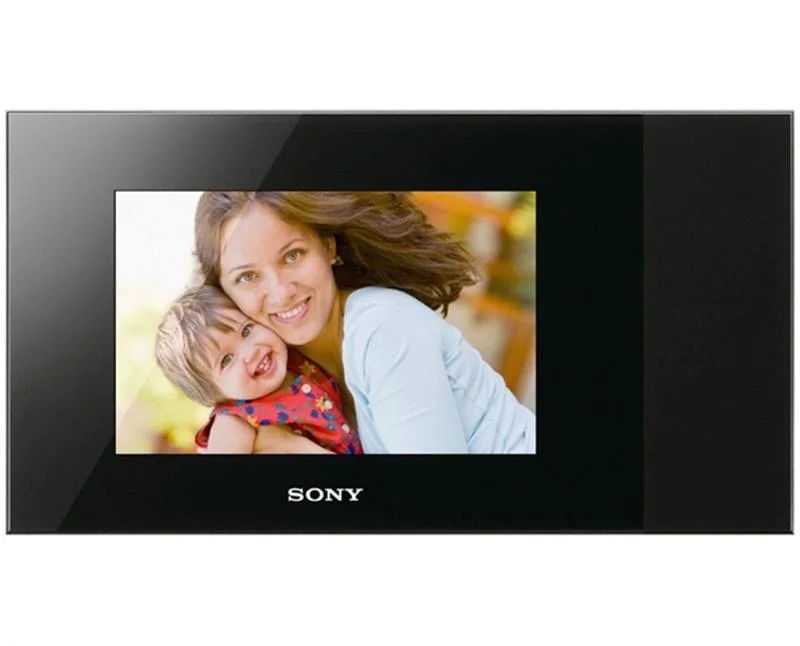 Oblíbený Sony DPP F700B