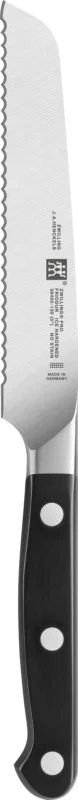 Sezónní Sleva Víceúčelový zoubkovaný nůž Zwilling Pro 13 cm